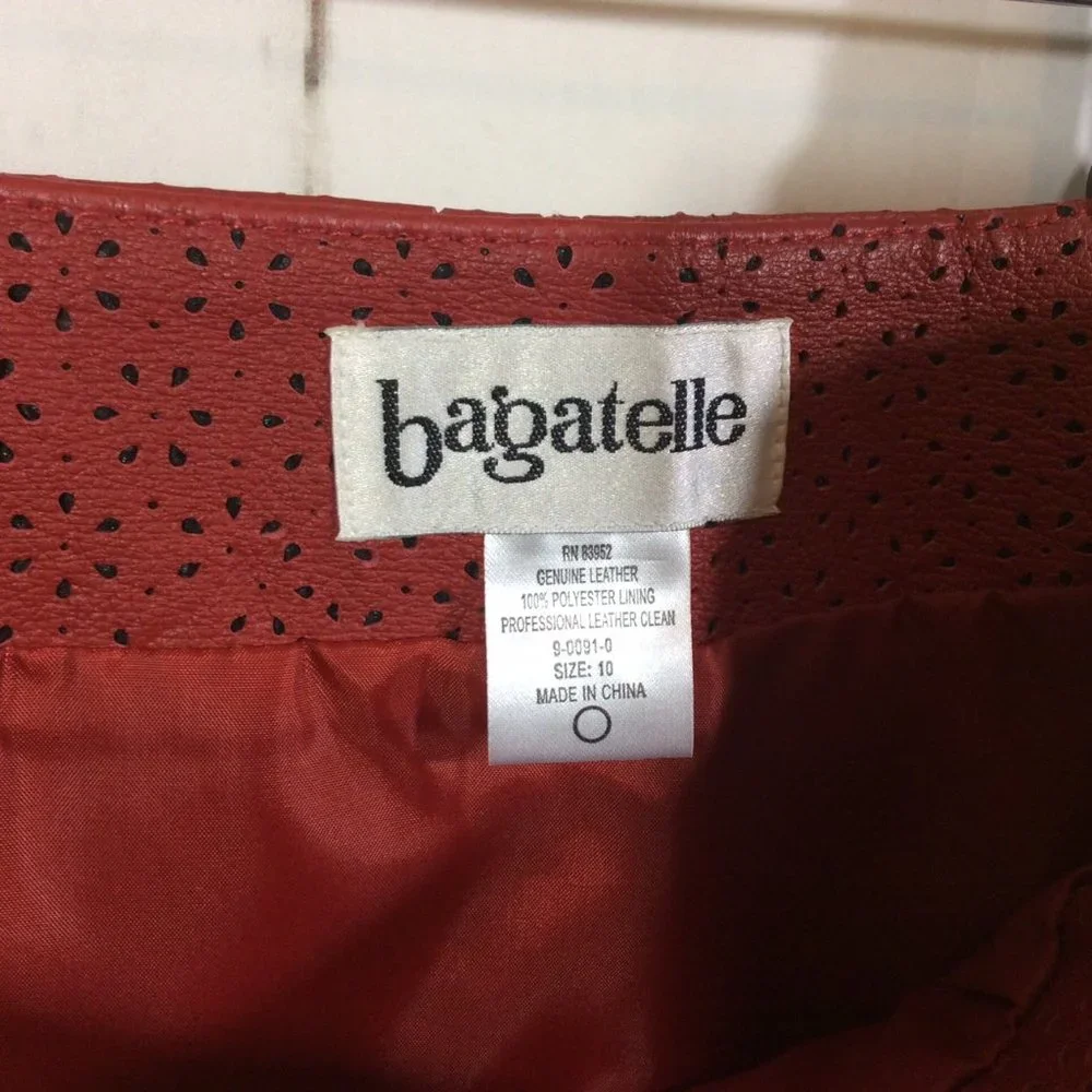 Vintage Bagatelle Red Leather Eyelet Pencil Skirt Side Zip‎ Lined Size 10